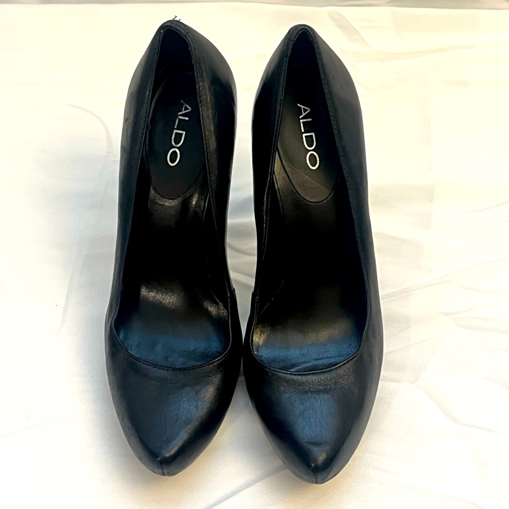 Aldo Black Leather Platform Pumps